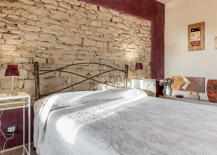 Ca' Pavaglione Country House Borgomale